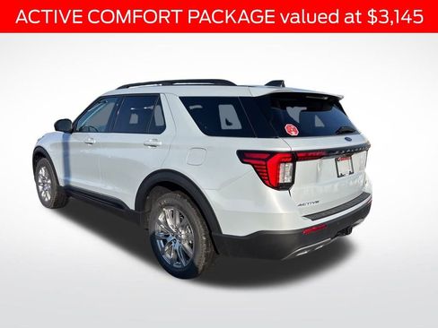 New 2026 Ford Explorer Active w/ Active Comfort Package image 3