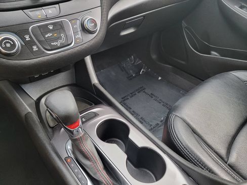 Used 2022 Chevrolet Malibu RS FWD image 19