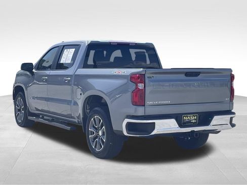 Used 2023 Chevrolet Silverado 1500 LT AWD/4WD image 5