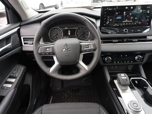 New 2026 Mitsubishi Outlander Trail Edition image 21