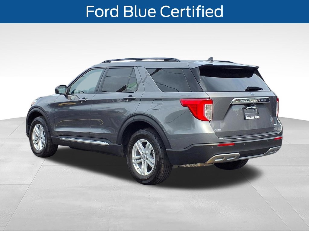 Certified 2023 Ford Explorer XLT w/ Equipment Group 202A AWD/4WD image 2