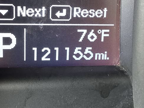 Used 2013 Hyundai Santa Fe Sport w/ Popular Equipment Pkg FWD image 21