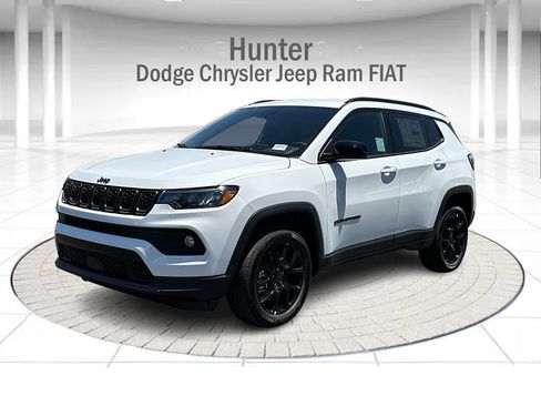 New 2026 Jeep Compass Latitude AWD/4WD image 1