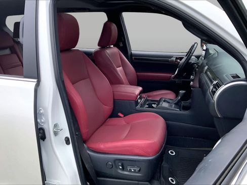 Used 2023 Lexus GX 460 Premium w/ Premium Package AWD/4WD image 9