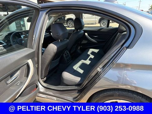 Used 2018 BMW 320i xDrive Sedan AWD/4WD image 13