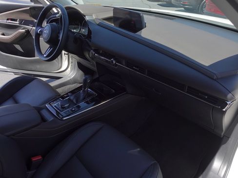 Used 2024 MAZDA CX-30 AWD 2.5 S w/ Premium Package image 13