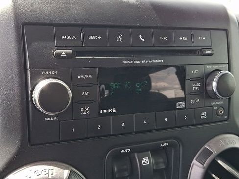 Used 2014 Jeep Wrangler Sport w/ Quick Order Package 23S image 16