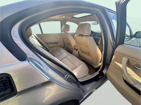 Used 2008 BMW 328xi Sedan image 18