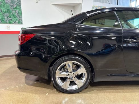 Used 2010 Lexus IS 250C image 36