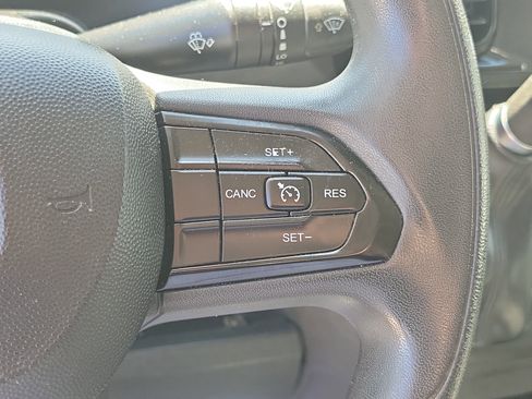 Used 2022 RAM ProMaster 2500 image 34