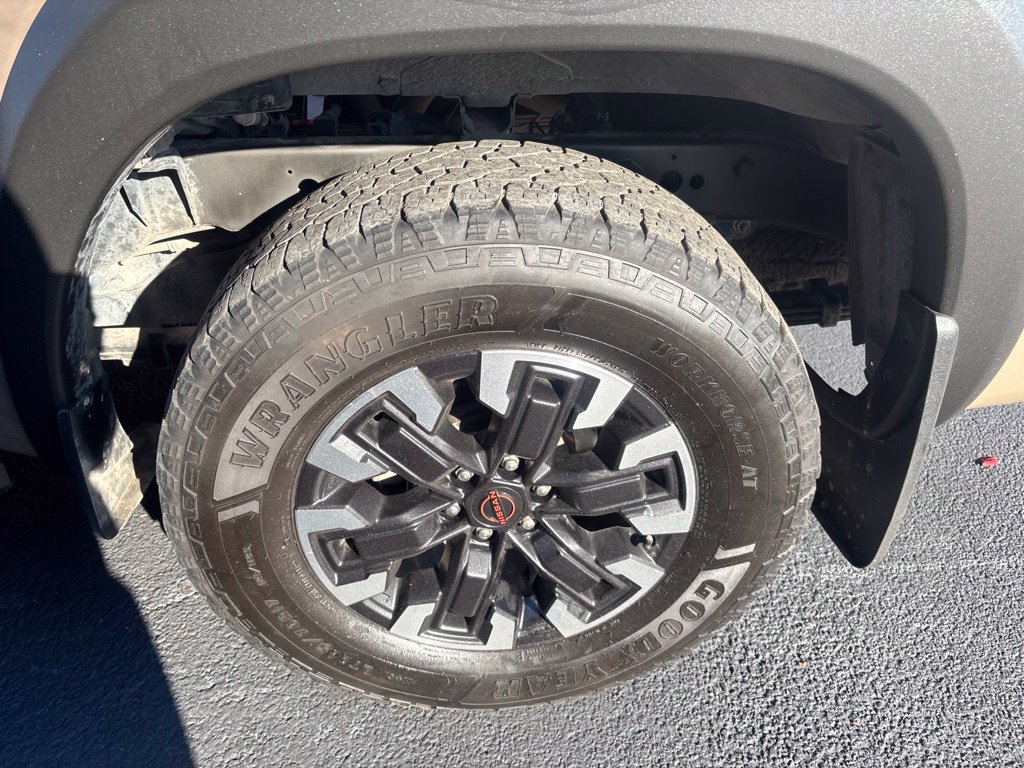 Used 2023 Nissan Frontier Pro-X w/ Pro Convenience Package RWD image 7