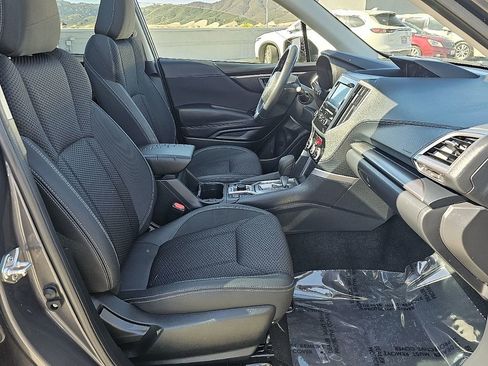 Certified 2023 Subaru Forester Premium AWD/4WD image 19