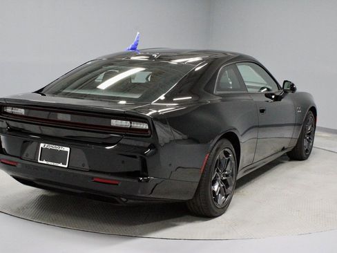 Used 2025 Dodge Charger R/T w/ Quick Order Package 25M R/T image 11