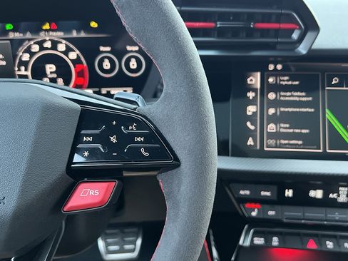 Used 2025 Audi RS 3 image 34