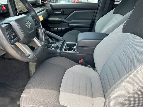 Used 2025 Toyota 4Runner TRD Sport AWD/4WD image 11