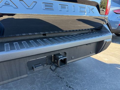 New 2025 Ford Maverick XLT w/ XLT Luxury Package image 26