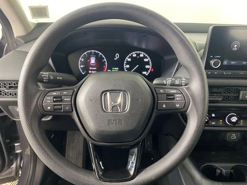 Used 2023 Honda HR-V LX image 14