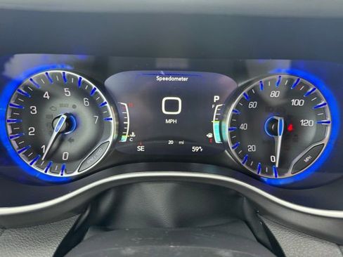 New 2026 Chrysler Pacifica Select image 25