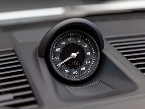 Certified 2024 Porsche 911 Carrera GTS image 93