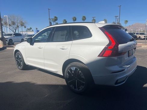 New 2026 Volvo XC60 T8 Plus w/ Climate Package PRO image 6