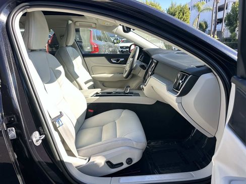 Certified 2023 Volvo V60 B5 Cross Country Plus w/ Climate Package image 25