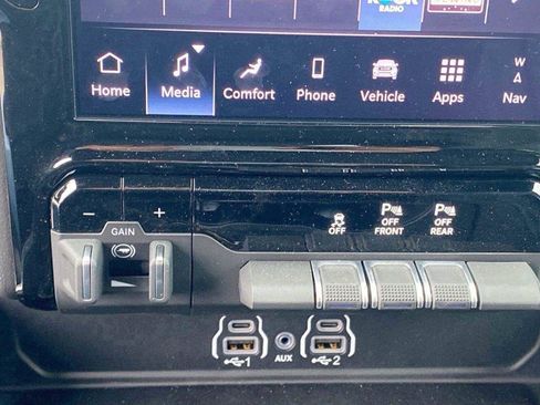 Used 2026 RAM 1500 Big Horn AWD/4WD image 14