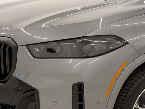 New 2026 BMW X5 xDrive50e w/ M Sport Package image 11