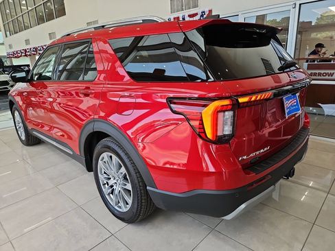 New 2026 Ford Explorer Platinum RWD image 8