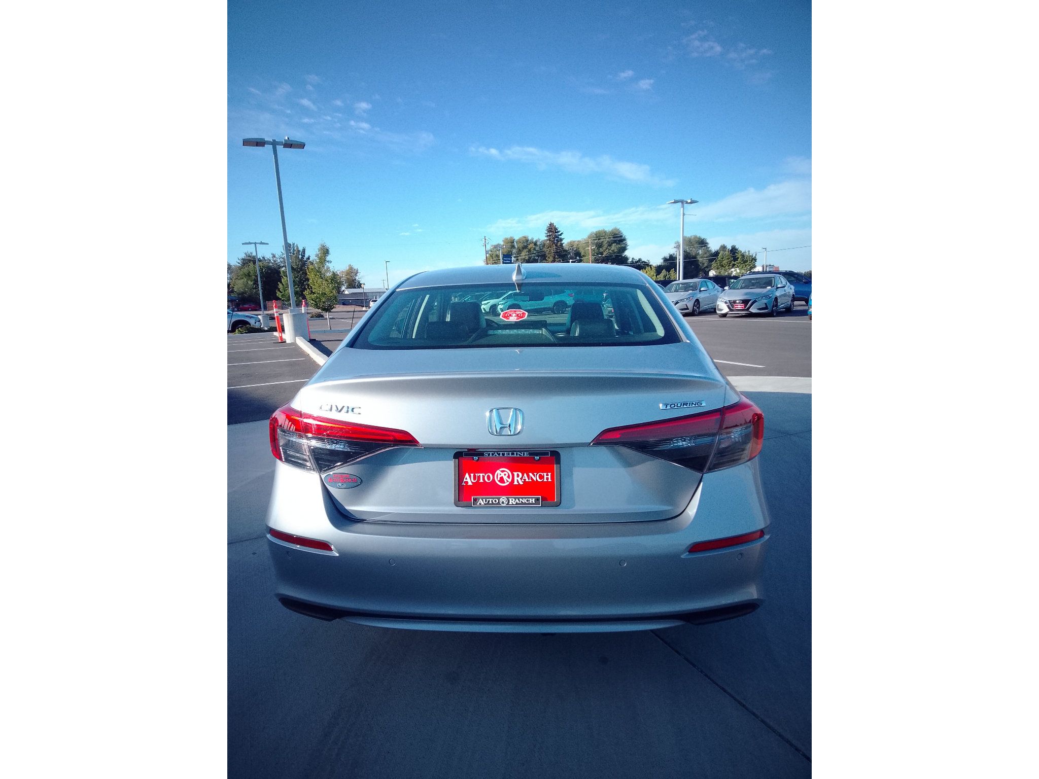 Used 2023 Honda Civic Touring image 3