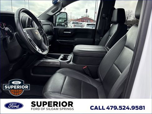 Used 2023 Chevrolet Silverado 2500 LTZ w/ LTZ Convenience Package image 17
