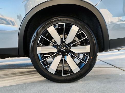 New 2026 Mitsubishi Outlander SE FWD image 9