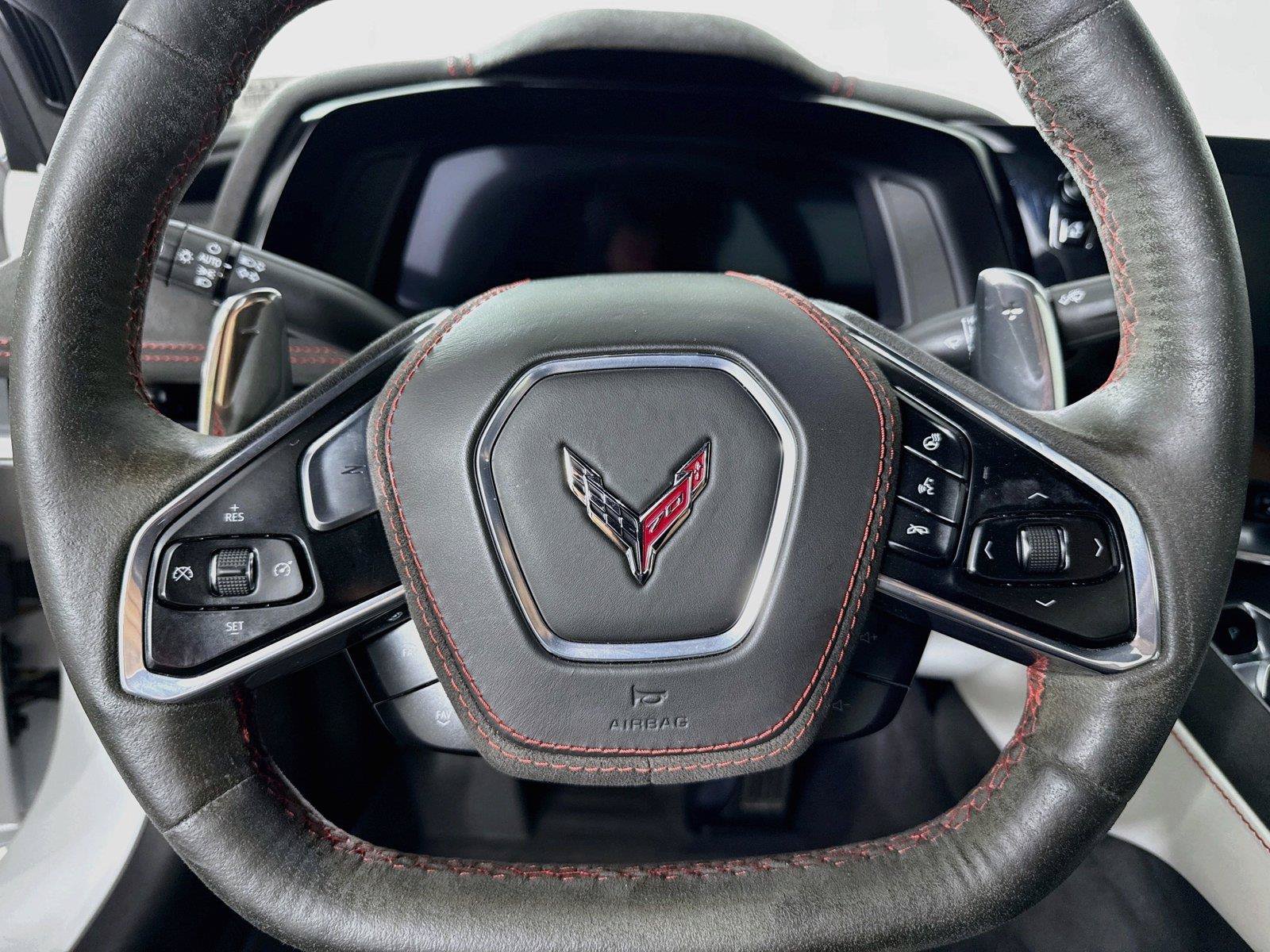 Used 2023 Chevrolet Corvette Stingray Premium Conv RWD image 16