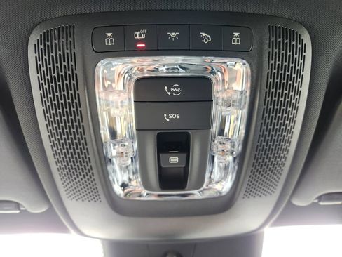 Used 2025 Mercedes-Benz GLA 250 4MATIC image 29