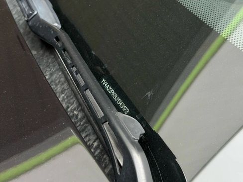 Used 2018 Volvo XC90 T6 Momentum w/ Convenience Package image 36