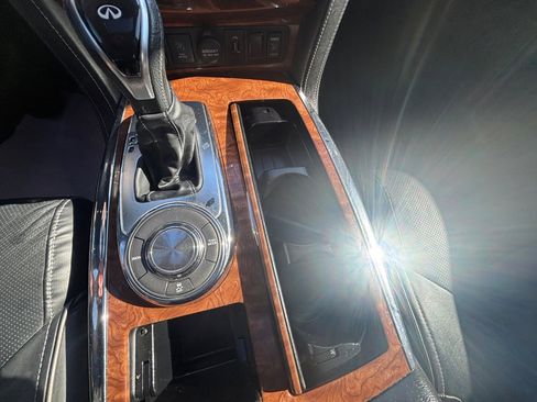 Used 2019 INFINITI QX80 Luxe image 11