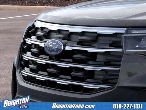 Used 2026 Ford Explorer Active w/ Active Comfort Package AWD/4WD image 18
