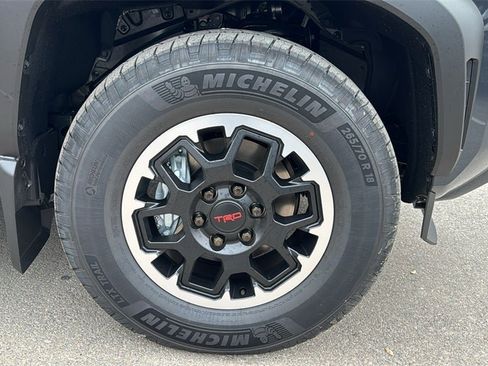 New 2026 Toyota 4Runner TRD Off-Road Premium image 12