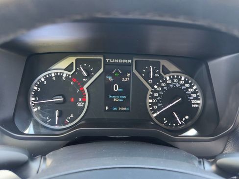 Used 2022 Toyota Tundra Limited RWD image 15