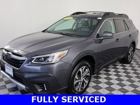 Used 2022 Subaru Outback Limited image 4