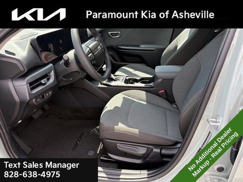 New 2026 Kia K4 FWD image 16