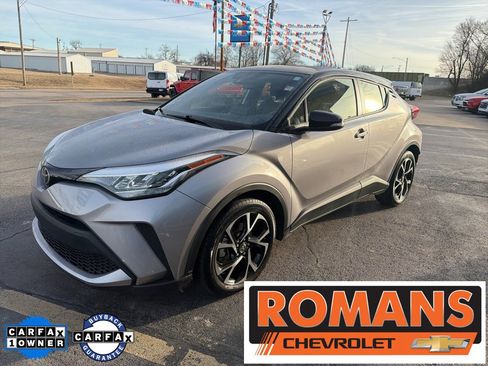 Used 2020 Toyota C-HR XLE image 7