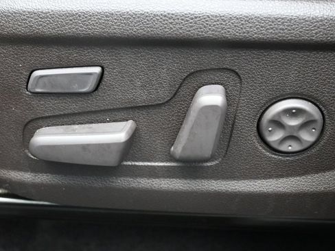 Used 2019 Hyundai Santa Fe AWD image 11