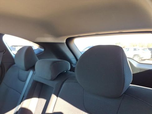 Used 2024 Hyundai Tucson SE image 11