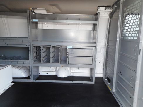 Used 2012 Ford E-350 and Econoline 350 Super Duty w/ Premium Van Group image 20