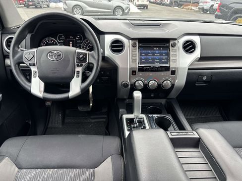 Used 2018 Toyota Tundra SR5 w/ TRD Off Road Package image 11
