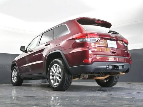 Used 2021 Jeep Grand Cherokee Laredo RWD image 41