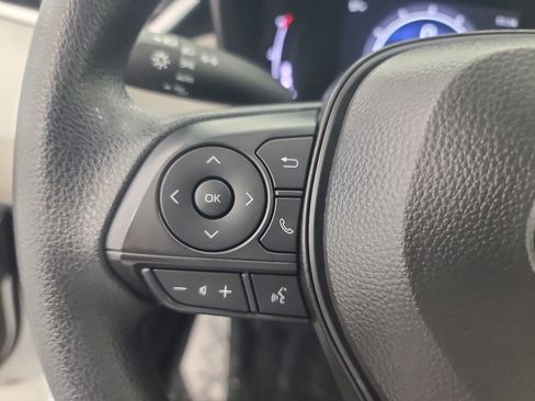 Used 2026 Toyota Corolla LE FWD image 28
