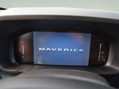 New 2025 Ford Maverick Lobo image 9