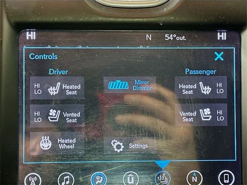 Used 2017 Chrysler 300 C w/ Safetytec Plus Group image 20