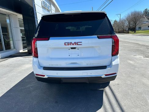 New 2026 GMC Yukon Elevation w/ Elevation Premium Package AWD/4WD image 6